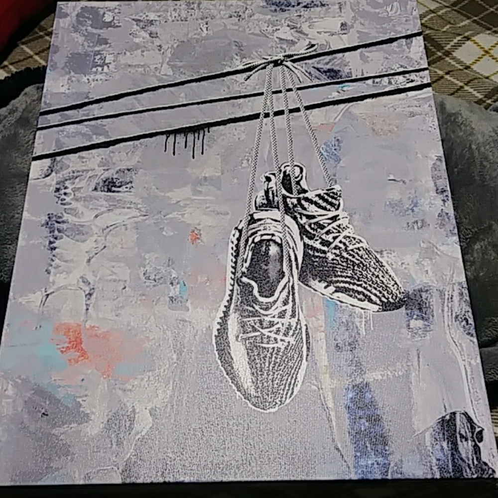 Adidas yeezy picture